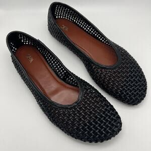 Zara Black Woven Loafers Women's Sz 38 Open Weave Round Toe Flats Plastic Shoes
